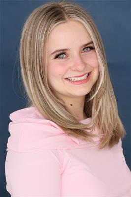 Lizzy Salter