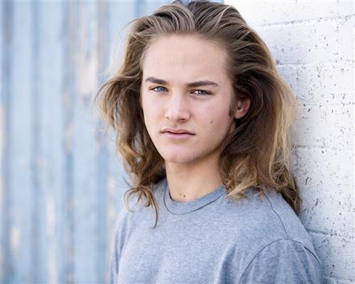 Mitchell Hoog - Male Actor - Donna Baldwin Agency