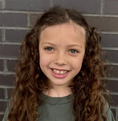 Saylor Bracker