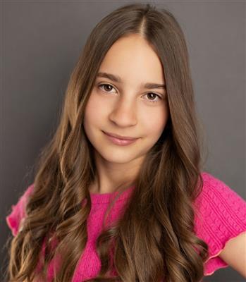 Dina Takacs