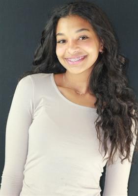 Damyana Fagins