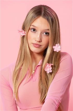 Mia Asher