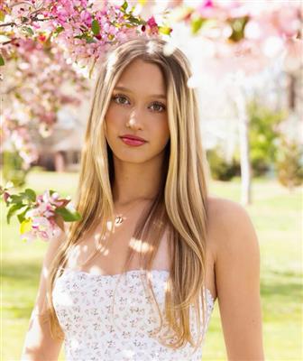 Mia Asher