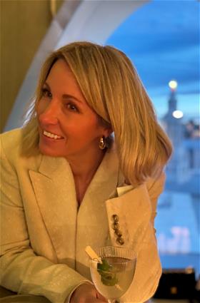 Angie Lund