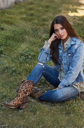 Josie Renault