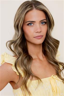 Amanda Wolf