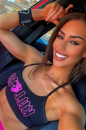 Holly Hunsaker